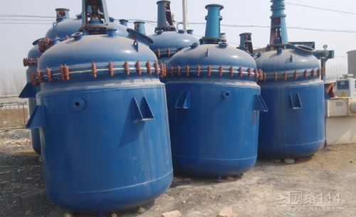 3噸搪瓷反應釜 二手設備欄目